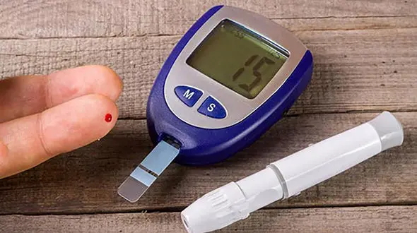 علائم افت قند خون چیست؟