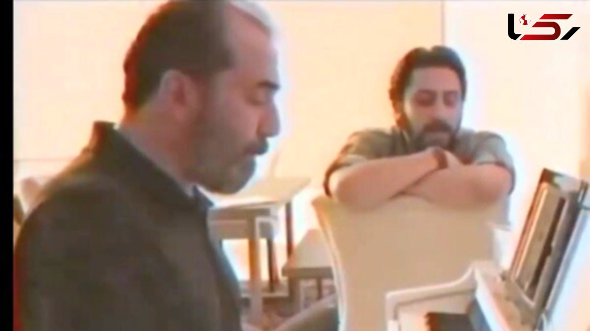 نوستالژی دیده نشده از پیانو نوازی سیامک انصاری «مجری صداتو» و آوازخوانی زنده روزبه بمانی از شاهکارش «کجا باید برم»