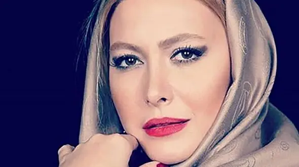 عکس فریبا نادری در پارک!  