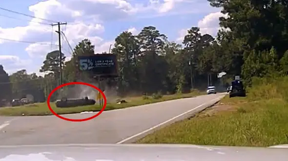 تعقیب و گزیز در کارولینای جنوبی از نگاه دوربین پلیس