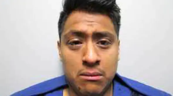 رقص خون پس از قتل مادر سر میز شام + عکس