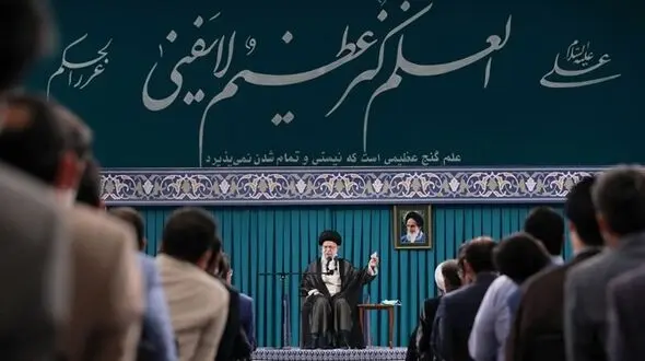 روایتی از دیداری پر امید با یک حامی همیشگی/ در قنوت‌تان برایم به اسم دعا کنید! 