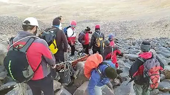 مرگ تلخ کوهنورد جوان در قله 3500 متری کوه دمیرلی / همه شوکه شدند