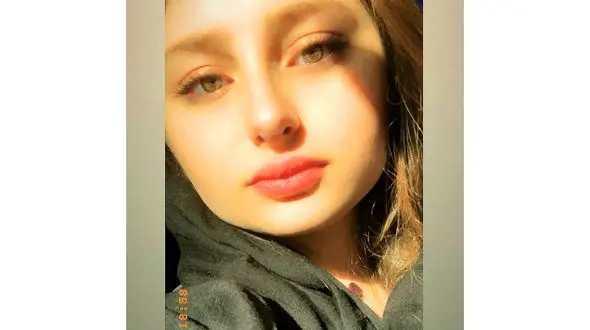 فیلم دردسر ساز برای سارا و نیکا 