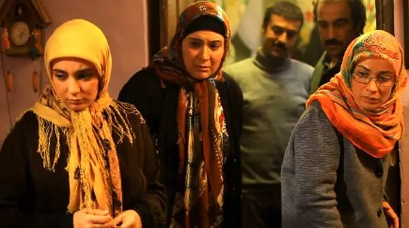 «نقی، هما، سارا، نیکا، فدوی و بابا پنجعلی» در سال 92