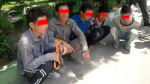 حمله دزدان بازار تهران به خانه تاجر سرشناس زعفرانیه +عکس 5 دزد