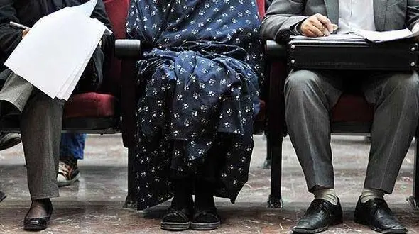 زن خائن ایرانی با پسر افغان سروسر داشت / شوهر بی نوا در باغ کرج چه دید؟