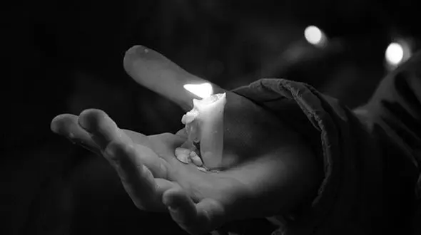 باردار بودم و یک شب و قتی سر زده به خانه برگشتم ناصر را با یک زن درصحنه زننده ای دیدم 