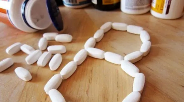 عوارض کمبود ویتامین B12: لیستی کامل برای آگاهی بیشتر