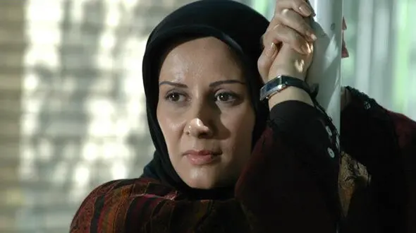 شیوا خسرومهر از سریال عمودی‌ها تا نمایش کژدم