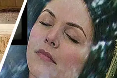 عکس / ماجرای  جسد سالم 800 میلیون ساله یک زن از ادعا تا واقعیت  / در این لباس سفید هنوز جوان مانده است / شیئی شبیه موبایل در کنارش پیدا شد !