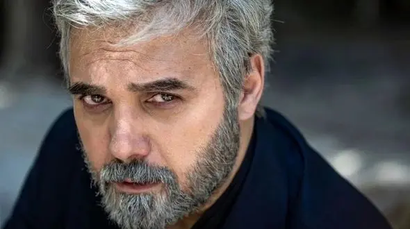 فیلم/ شوکه شدن رامبد جوان از ترس عجیب کامبیز دیرباز؛ خلیل کبابی سریال زیرپای مادر برای پسردار شدن/ دخترها باوفاتر هستن