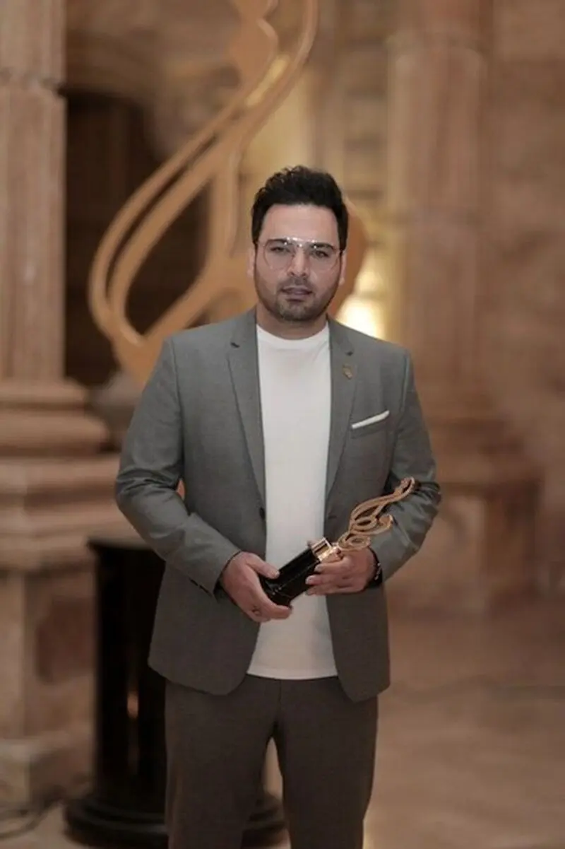 احسان علیخانی