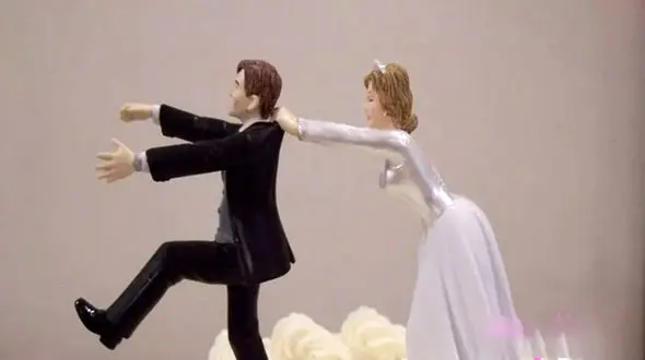 زیباترین دختر جهان چرا مجرد است !؟ / خواستگارهایش همه فراری می شوند ! + عکس