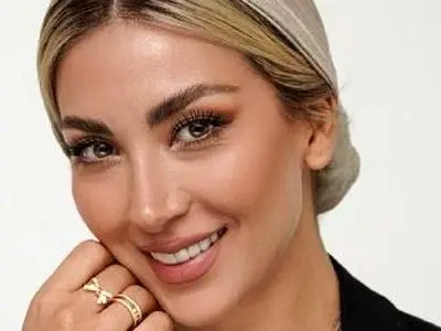 فیلم / معماری خلاقانه؛ خانوما از مینا مختاری همسر بهرام رادان درس سلیقه بگیرید../  دیزاین پاییزی 2025 زد خونشو محشر