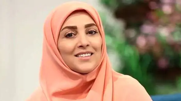 تغییر جذاب و جدید چهره مجری جنجالی صدا و سیما / صورت نچرال ژیلا صادقی اما زیبا!