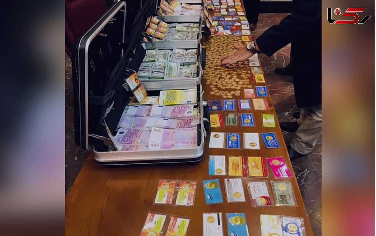 رونمایی از 700سکه‌ طلای رشوه در دادگاه شهرداری لواسان + عکس