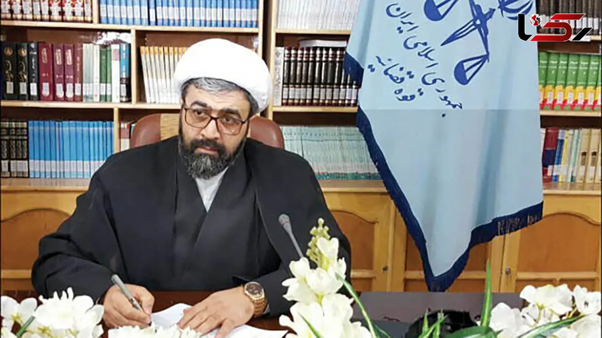 جزییات آزار 7 دانش آموز دختر توسط معلم شیطان صفت در کلاس تقویتی / در فردوس خراسان جنوبی رخ داد