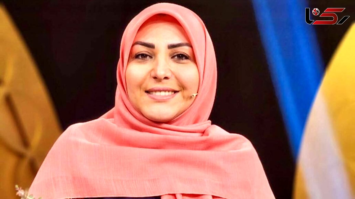 با المیرا شریفی مقدم خوش استایل باشید / نگاهی به عبای سبز و سرخابی خانم مجری شیک و هنرمند تبریزی +عکس