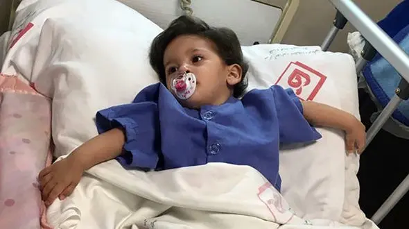 نجات جان محنای 14 ماهه /  حاج قاسم هنوز برکت می دهد + عکس ها