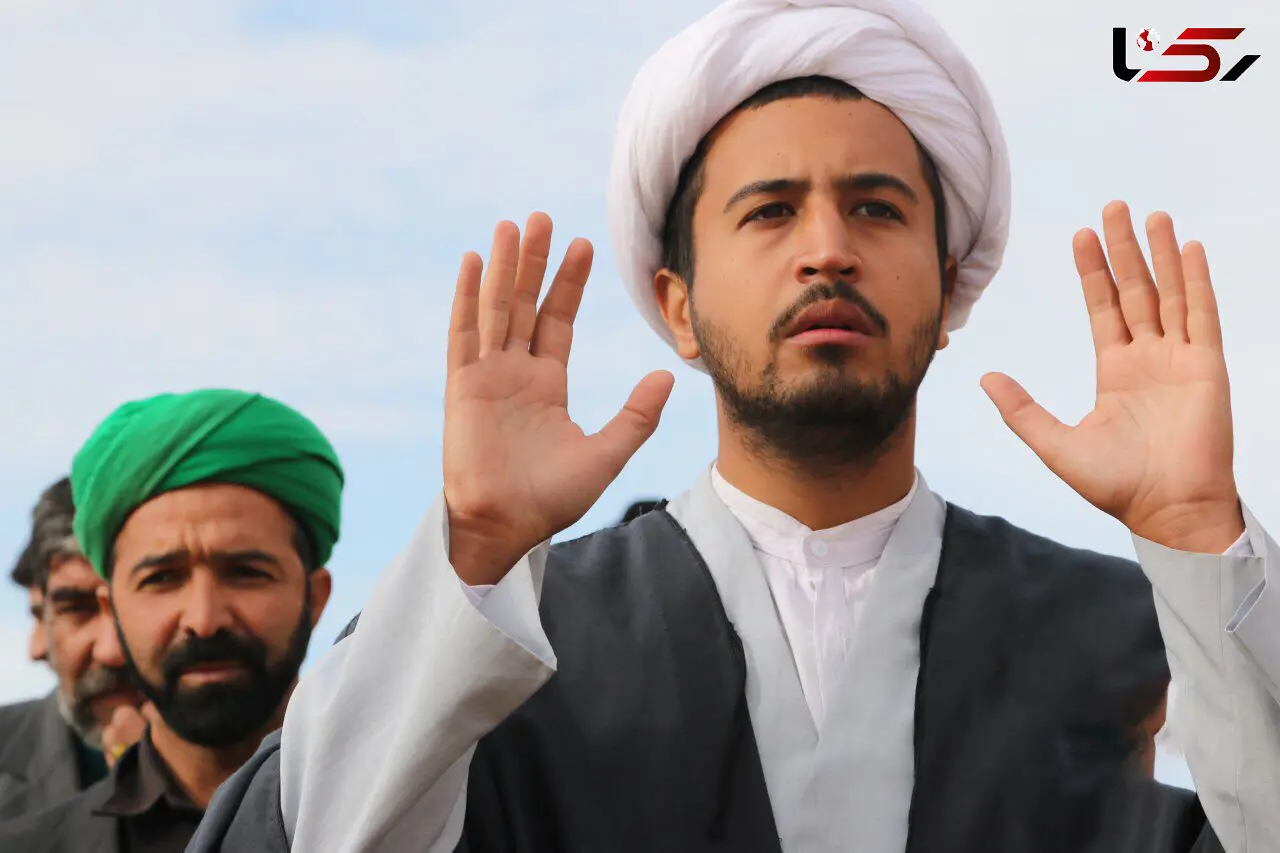 بازیگر جوان روحانی شد +عکس
