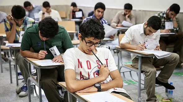 انتقاد تند نماینده مجلس از بی تدبیری آموزش و پرورش در صدور کارت امتحانات : ضعف آموزش و پرورش عیان بود، عیان تر شد!