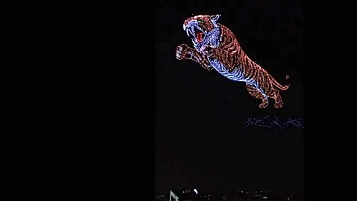 رکورد جهانی گینس: ساخت بزرگترین ببر توسط هزاران پهپاد