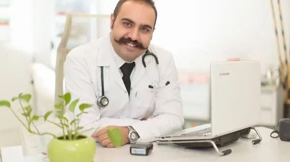 لیفت صورت و کانتورینگ فک و چانه در کرمانشاه با دکتر قزلباش