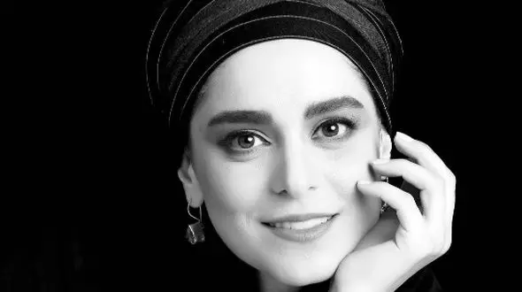 فیلم  /  آواز دلنشین و تسکین دهنده غزل شاکری ... / خانم بازیگر همه را مبهوت کرد