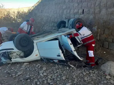 سقوط خودرو از روی پل در محور بافت-کرمان 3 کشته برجای گذاشت