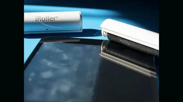 پاک کردن صفحه گوشی با آی رولر