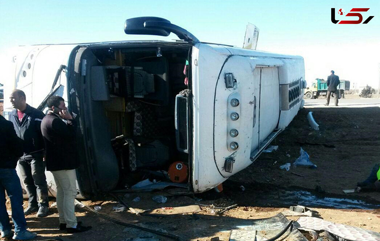 واژگونی مرگبار اتوبوس مسافربری در جاده چالوس/ 14 قربانی و 14 مجروح در این حادثه