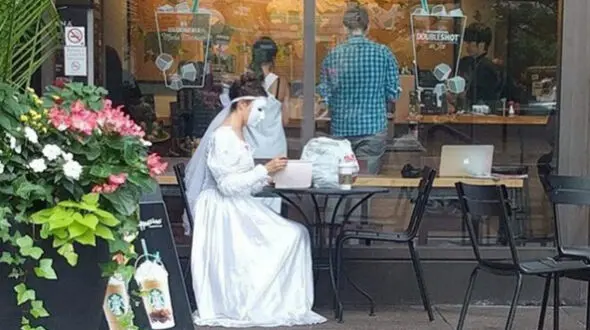 راز عشق پنهان شده عروس نقابدار +عکس