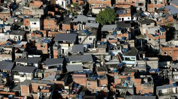آزارو اذیت گروهی یک دختر توسط 30 مرد / انتشار فیلم این حادثه برزیل را در شوک فرو برد