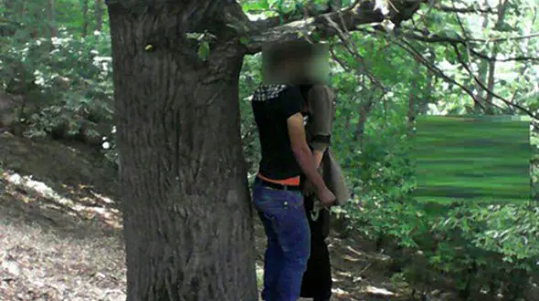 وصیت نامه 2 عاشق جنگلی / این دو چند روز پیش خود را حلق آویز کرده بودند+ عکس(14+)