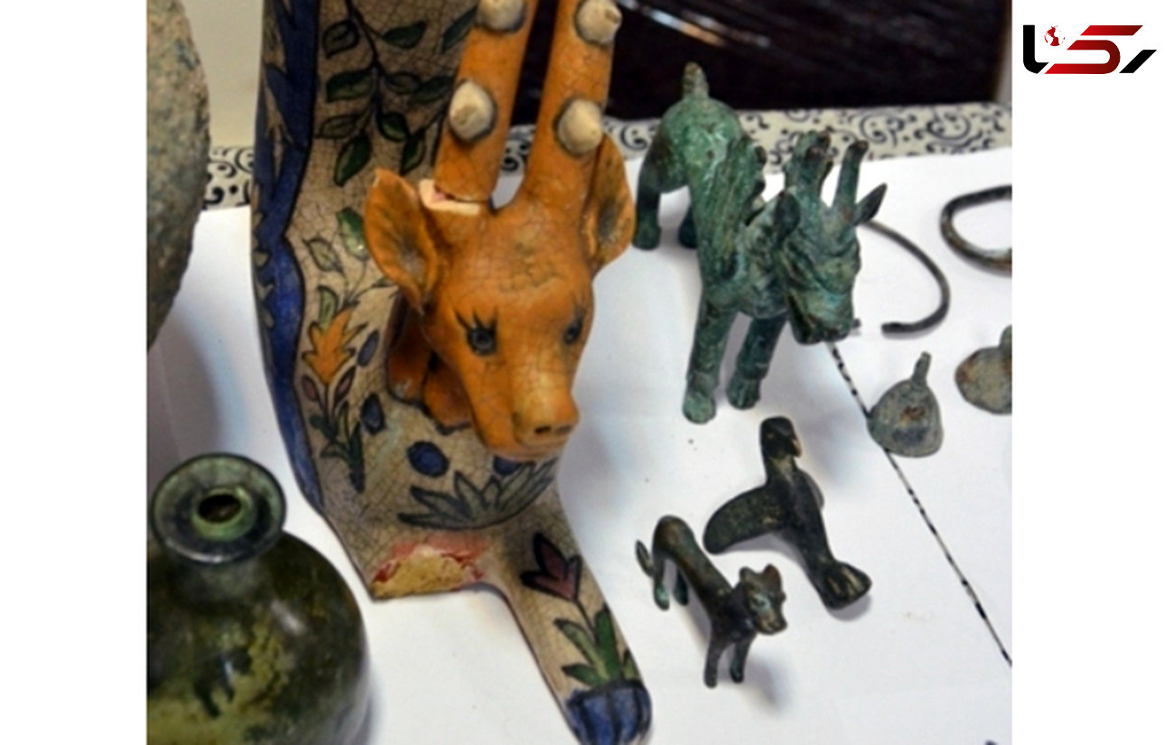 معامله مافیایی اشیاء عتیقه 4 هزار ساله در"لنگرود" + عکس