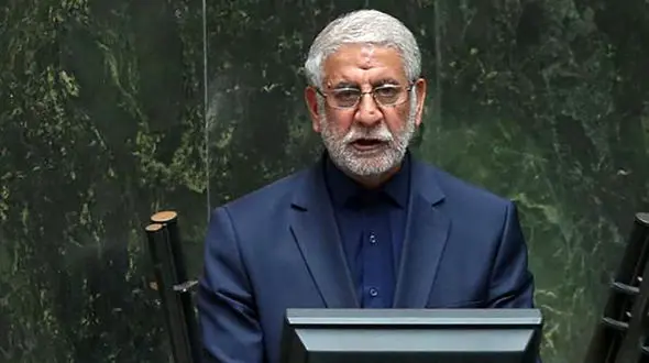 نماینده مجلس: فرستادن دانش آموزان بازداشتی به کانون اصلاح و تربیت اشتباه است / ایجاد سابقه سیاسی، آینده این بچه ها را تباه می کند 