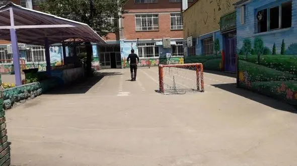  مدرسه ها خالی از دانش آموز ! والدین از ترس کرونا فرزندان خود را نیاوردند!