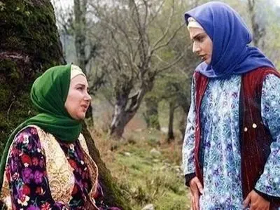 فیلم/ سکانس فراموش نشدنی خواستگاری کتایون ریاحی، خانم بس پس از باران برای ارباب 