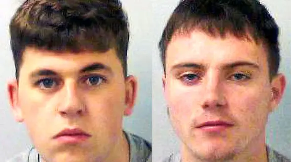 حمله وحشیانه 2 پسر به زن جوان + عکس