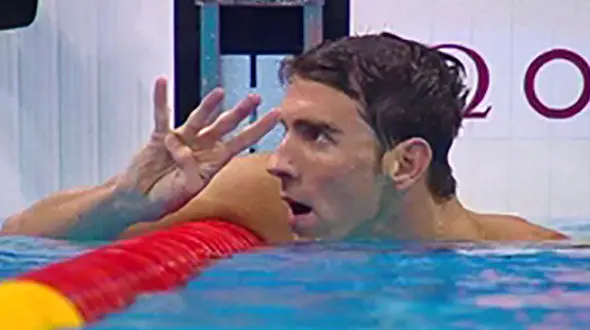 دعوای 2 شناگر دوپینگی خارج از استخر+عکس