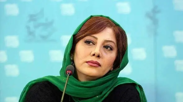 چهره ها/ قاب مادر و دختری زهرا داوودنژاد در اکران یک فیلم