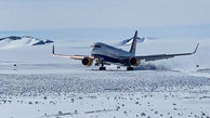 فیلم دیدنی از فرود بوئینگ مسافربری روی باند یخ زده قطب جنوب  / همه به ا و امید داشتند