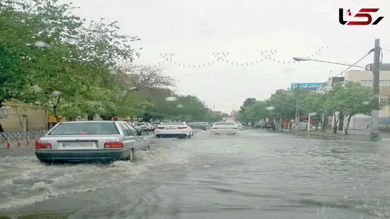 
آب گرفتگی برخی نقاط مشهد در پی بارندگی های اخیر