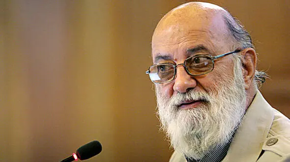چمران: تاکسی های برقی به راحتی خراب نمی شوند / طرح ایجاد دریاچه مصنوعی در یاس فاطمی ارائه نشده است