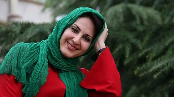 گردش دخترانه فاطمه گودرزی در کنار خواهرانش / چه بهشون خوش میگذره جمعشون جمعه
