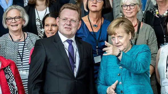 حمله مسلحانه به شهردار + عکس 