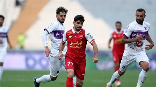 ملوان در سودای خرید دائمی عمری از پرسپولیس