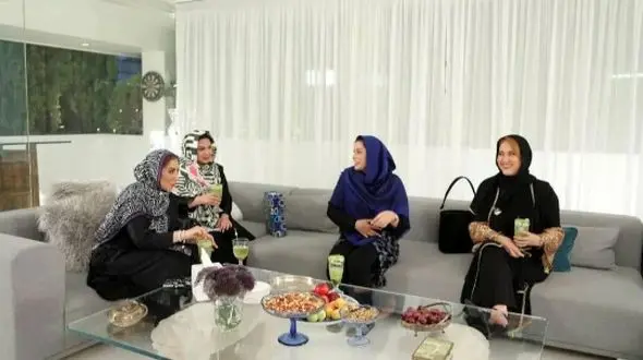 نگاهی به دکوراسیون لوکس خونه شیک و اروپایی فریبا نادری/ دکور میلیاردیش باعث حسرت مهموناش شد!