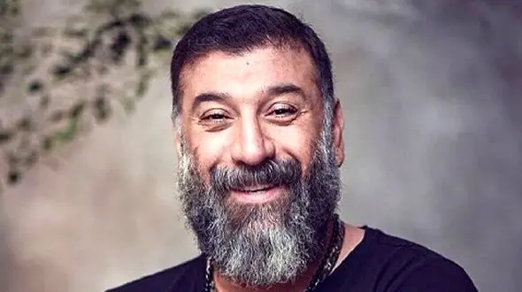 آخرین عکس علی انصاریان روی تخت بیمارستان قبل از درگذشتش